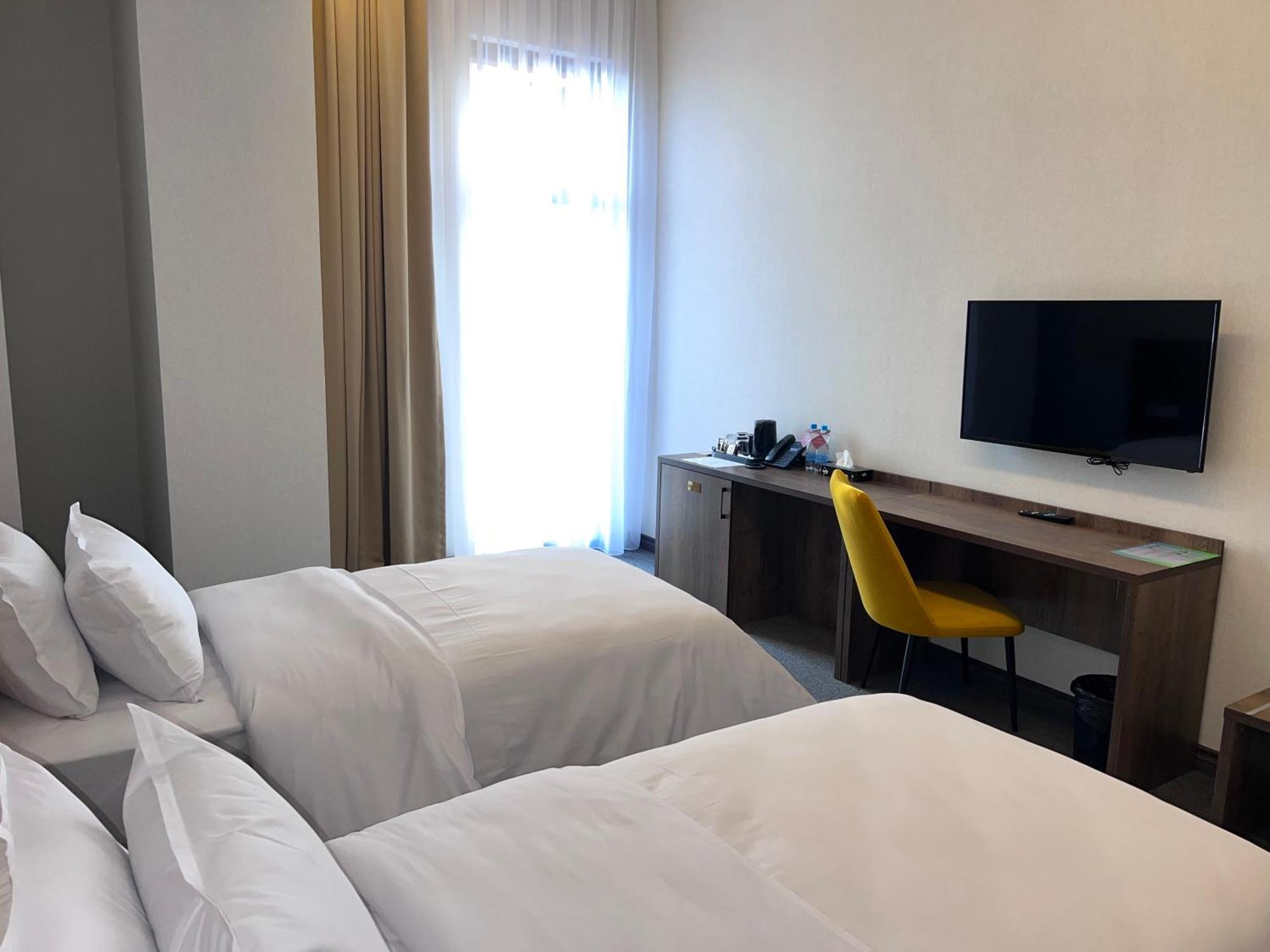Grand Plaza Hotel Samarkand Exterior foto
